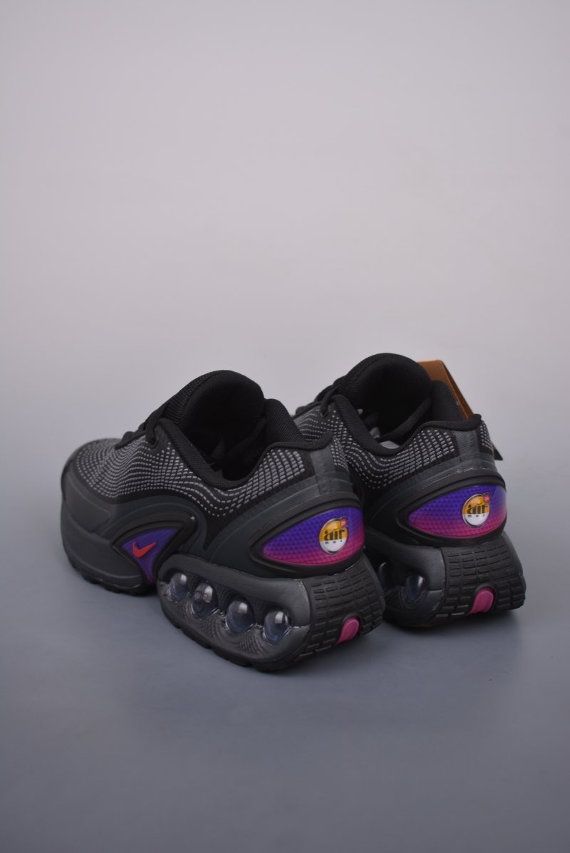 Nike Air Max Dn view