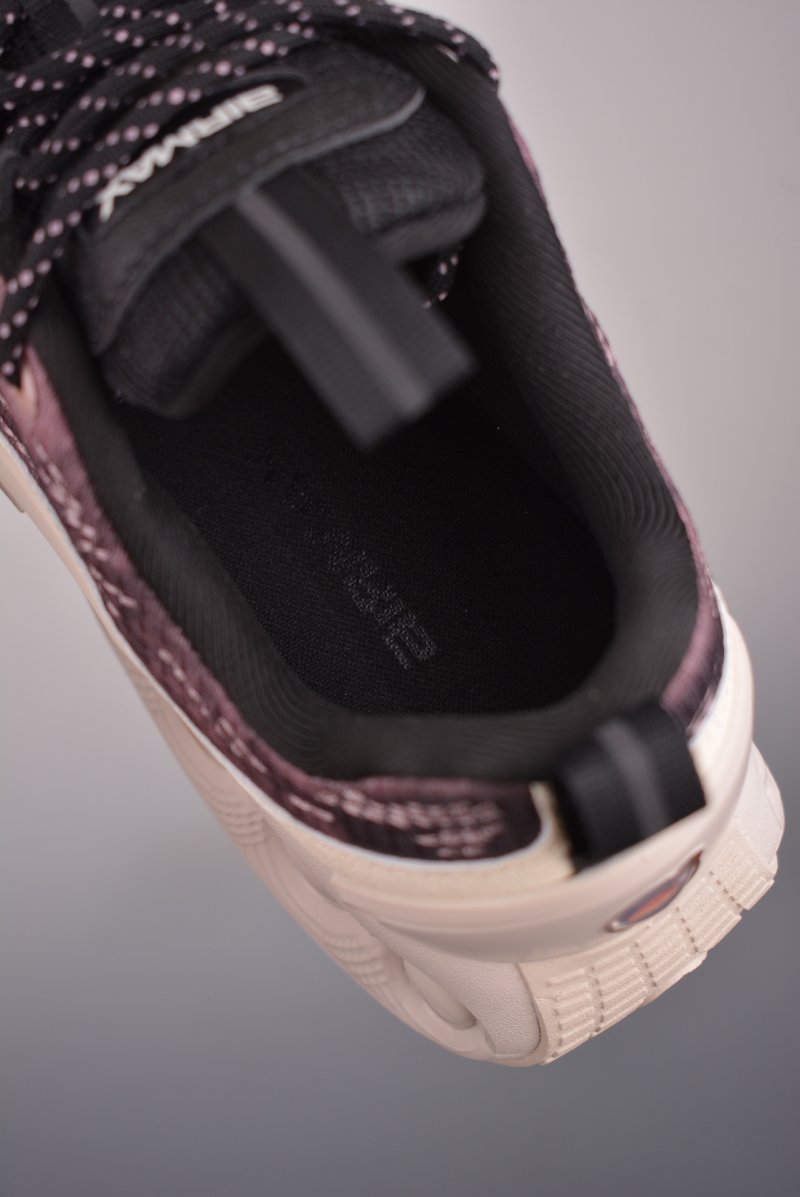 Nike Air Max Dn view