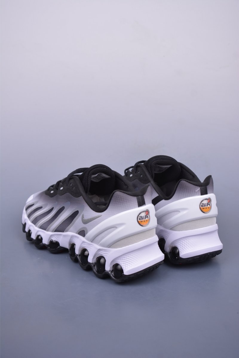 Nike Air Max DN8 view