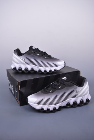 Nike Air Max DN8 view 5