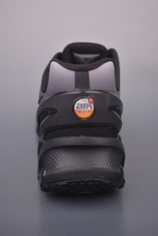 Nike Air Max DN8 view 4