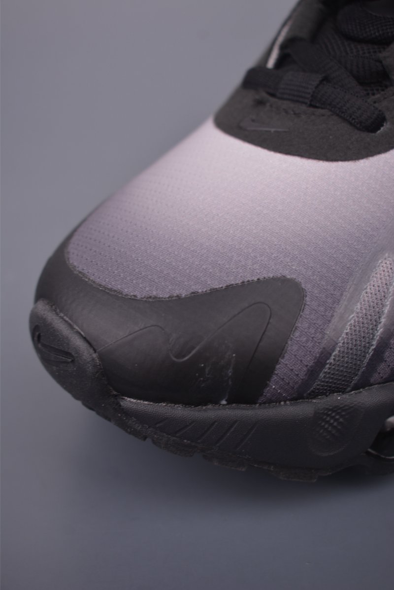 Nike Air Max DN8 view