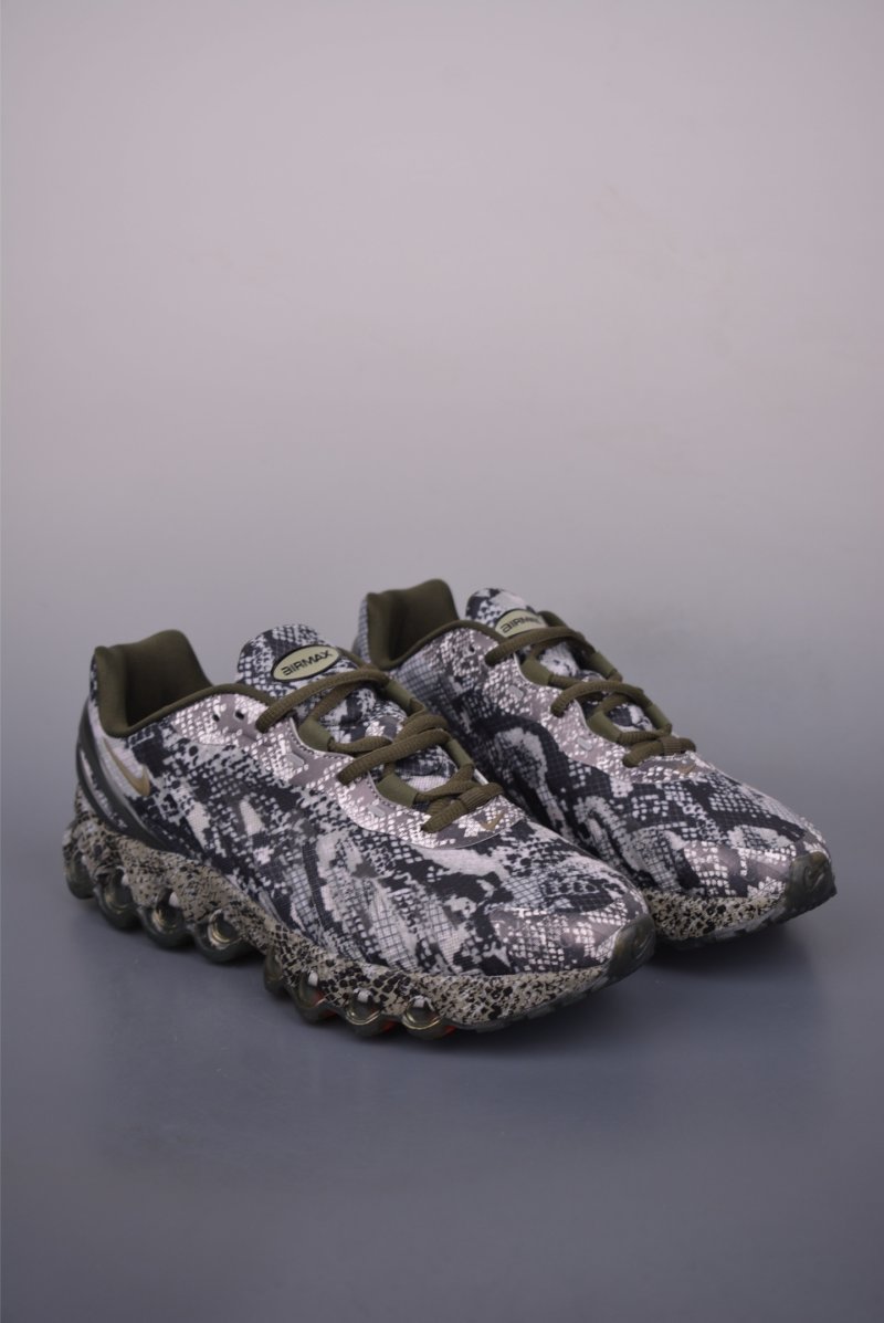 Nike Air Max DN8 view