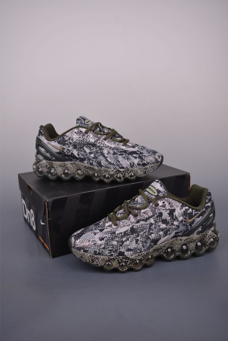 Nike Air Max DN8 view
