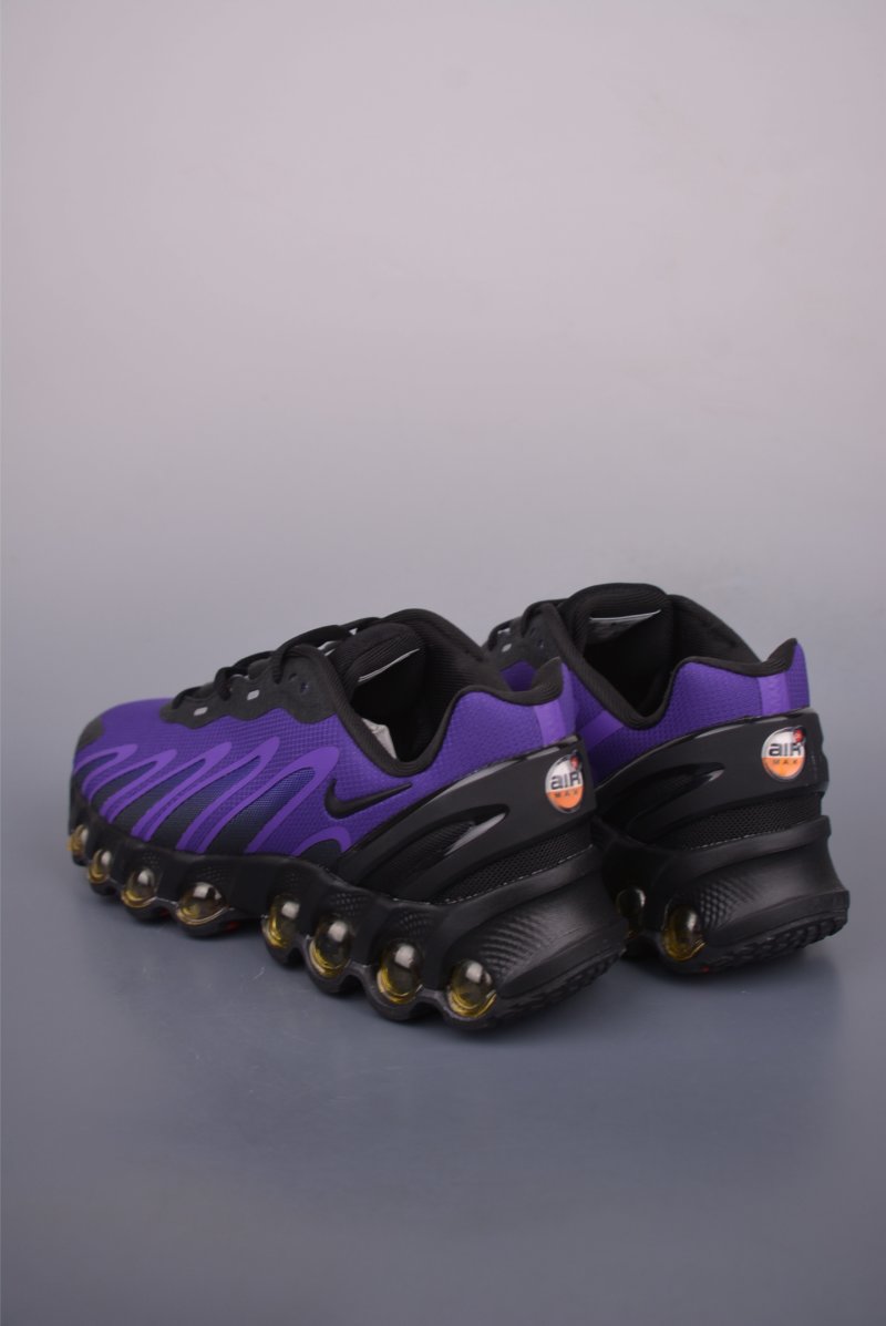 Nike Air Max DN8 view