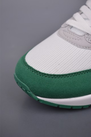 Nike Air Max 1 view 6