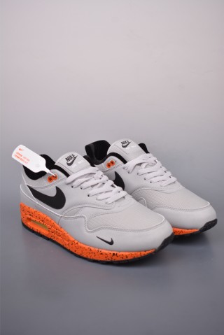Nike Air Max 1 view 1