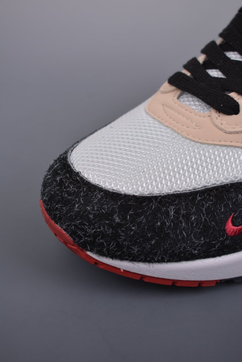 Nike Air Max 1 'Cream / Black' view