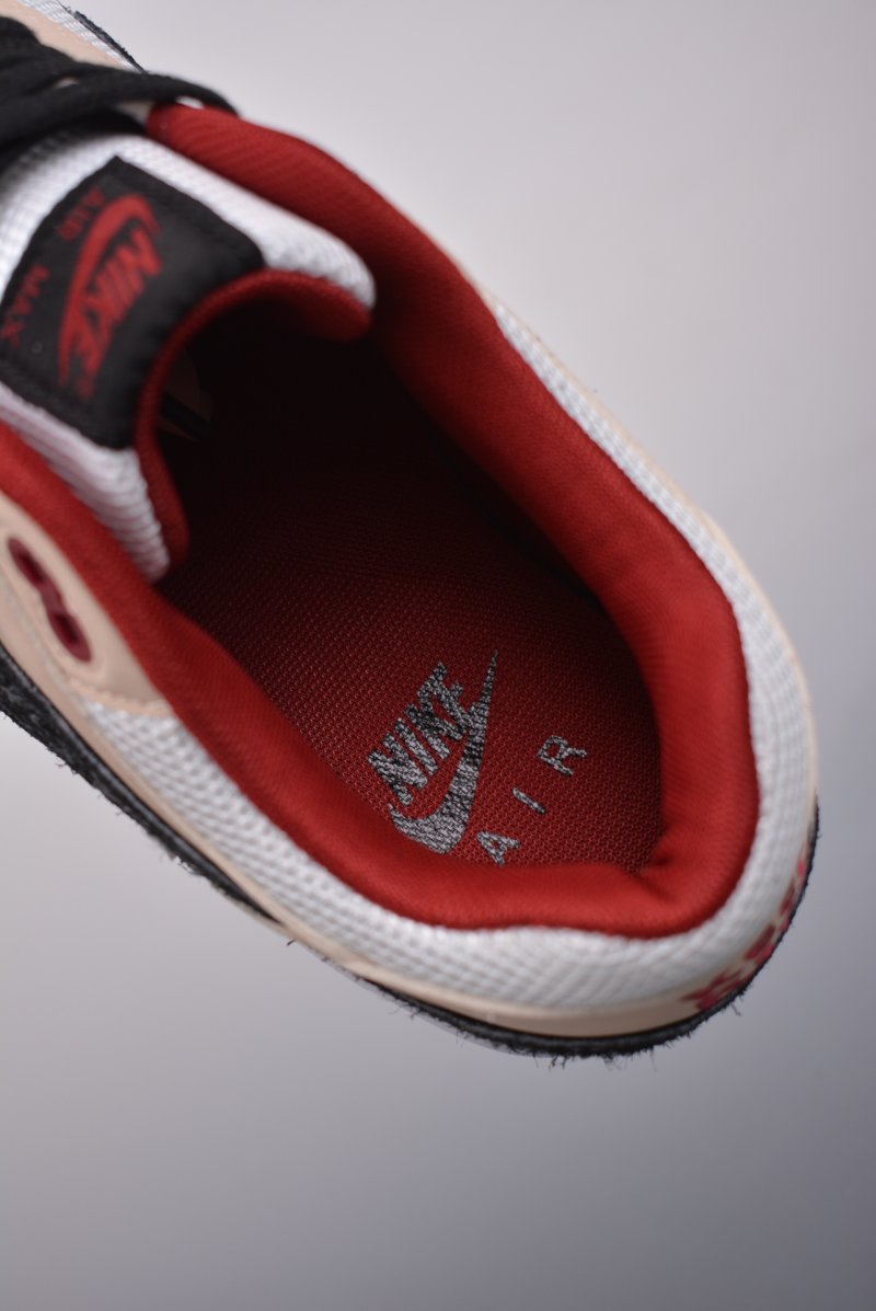 Nike Air Max 1 'Cream / Black' view