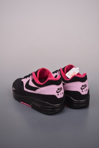 Nike Air Max 1 'Black / Pink' view 2