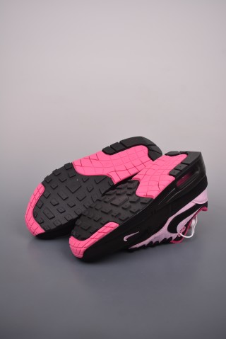 Nike Air Max 1 'Black / Pink' view 3