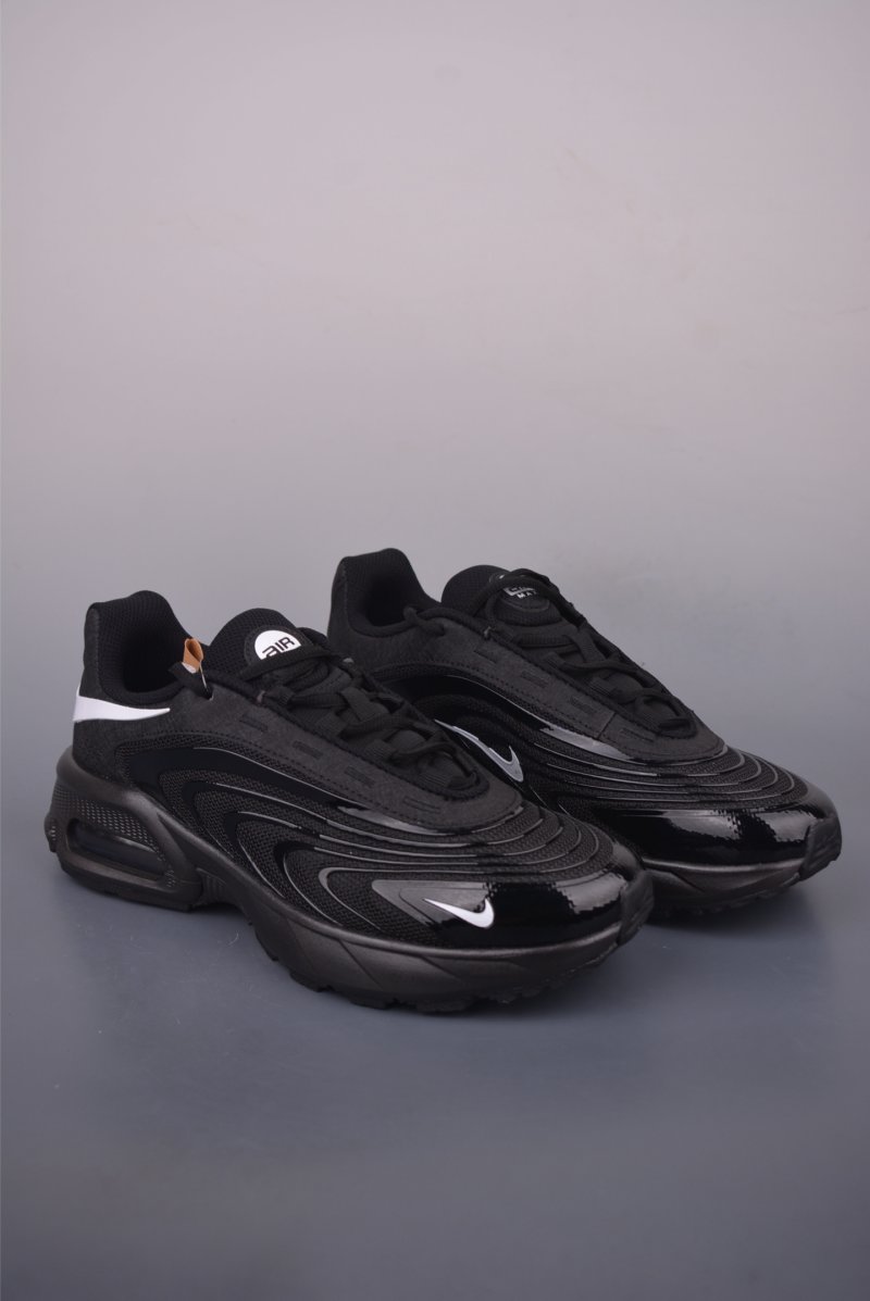Nike Air Max Fire
