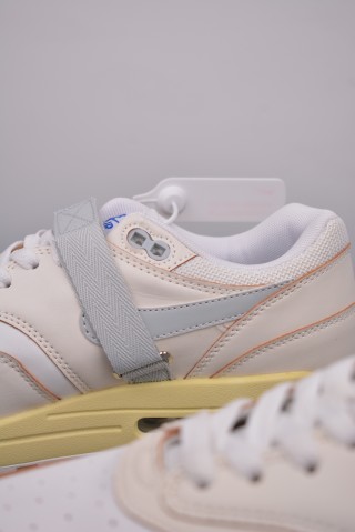 Nike Air Max 1 'White / Grey' view 8