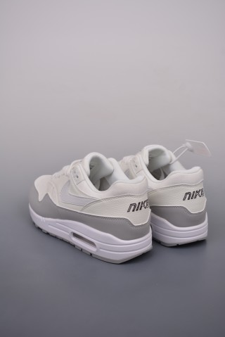 Nike Air Max 1 'Grey / White' view 2
