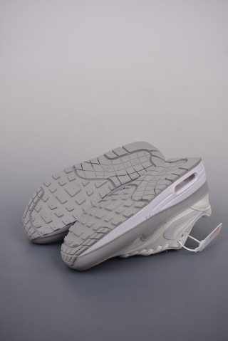 Nike Air Max 1 'Grey / White' view 3
