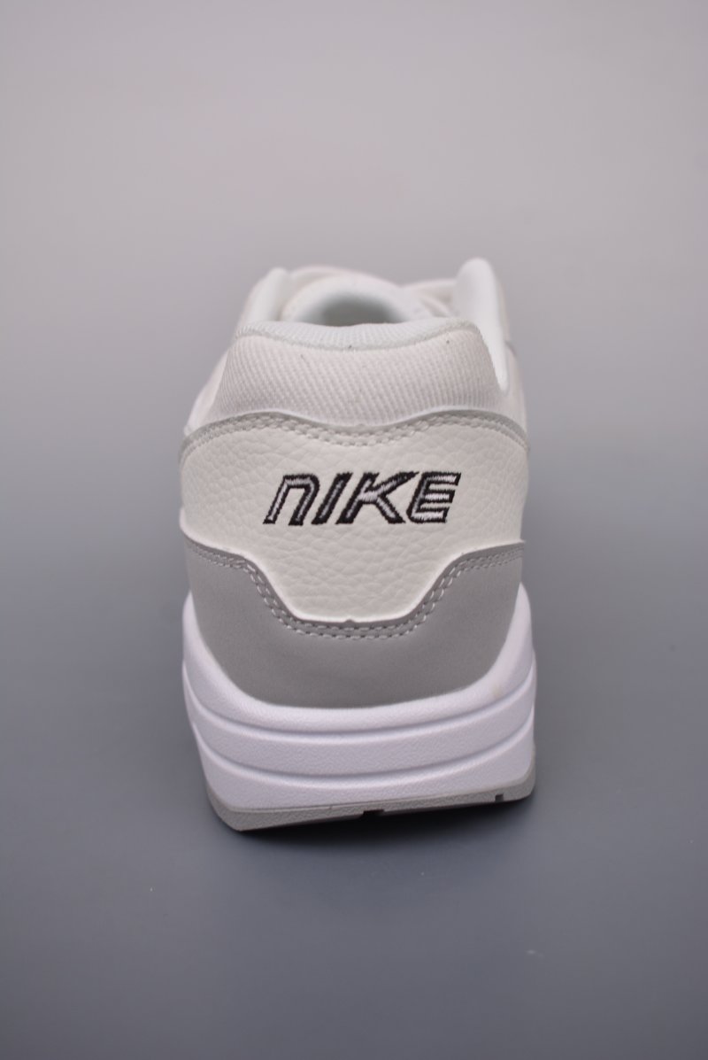 Nike Air Max 1 'Grey / White' view