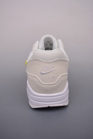 Nike Air Max 1 'White' view 4