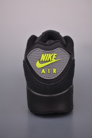 Nike Air Max 1 'Black / Green' view 4