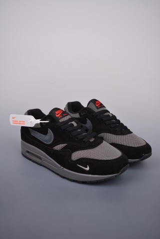 Nike Air Max 1 'Black / Grey' view 1