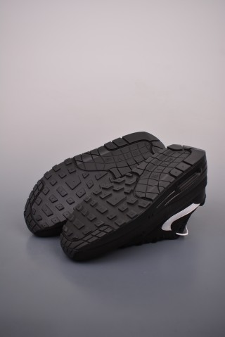 Nike Air Max 1 view 3