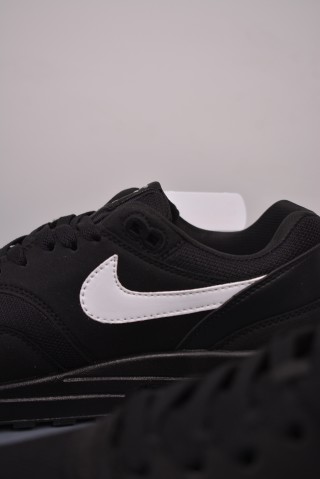 Nike Air Max 1 view 8
