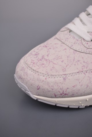 Nike Air Max 1 'White' view 6