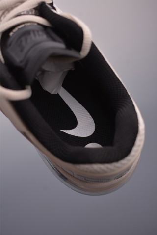 Nike Air Max 2013 view 9