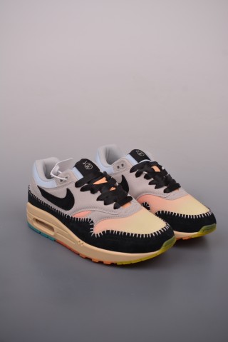Nike Air Max 1 view 1