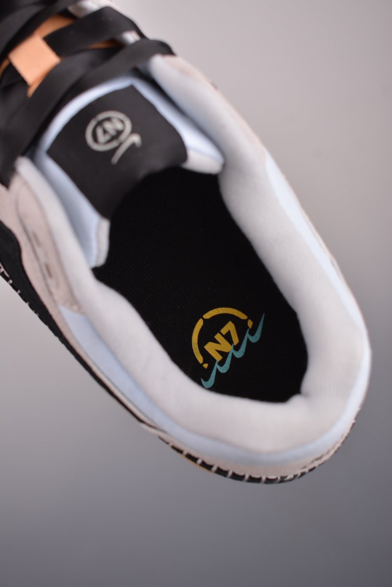 Nike Air Max 1 view