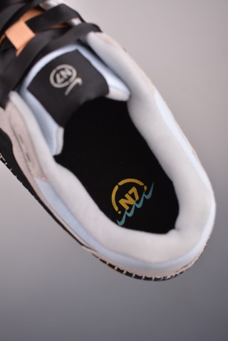 Nike Air Max 1 view 9