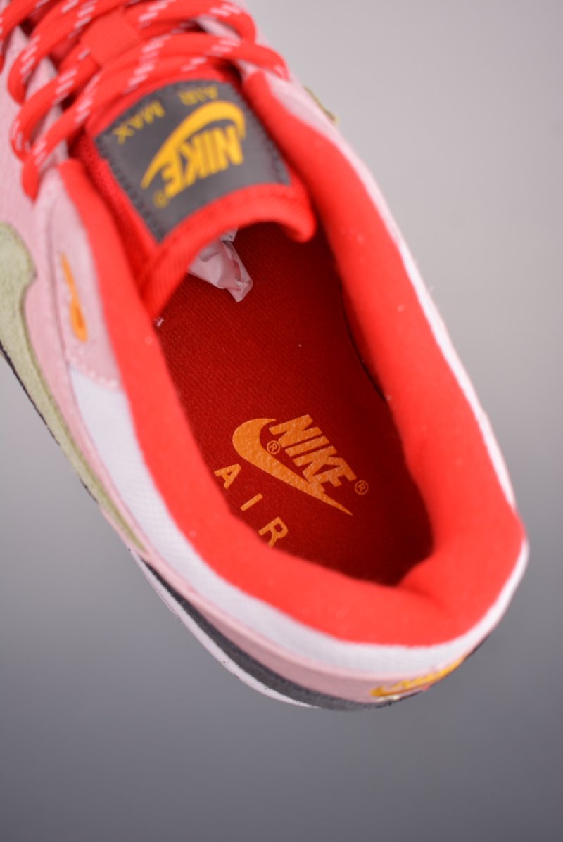 Nike Air Max 1 'Pink / White' view