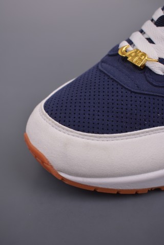 Nike Air Max 1 'Midnight Blue' view 6