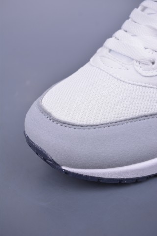 Nike Air Max 1 view 6