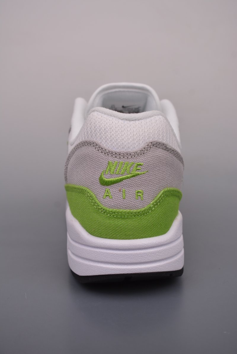 Nike Air Max 1 view