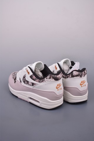 Nike Air Max 1 view 2
