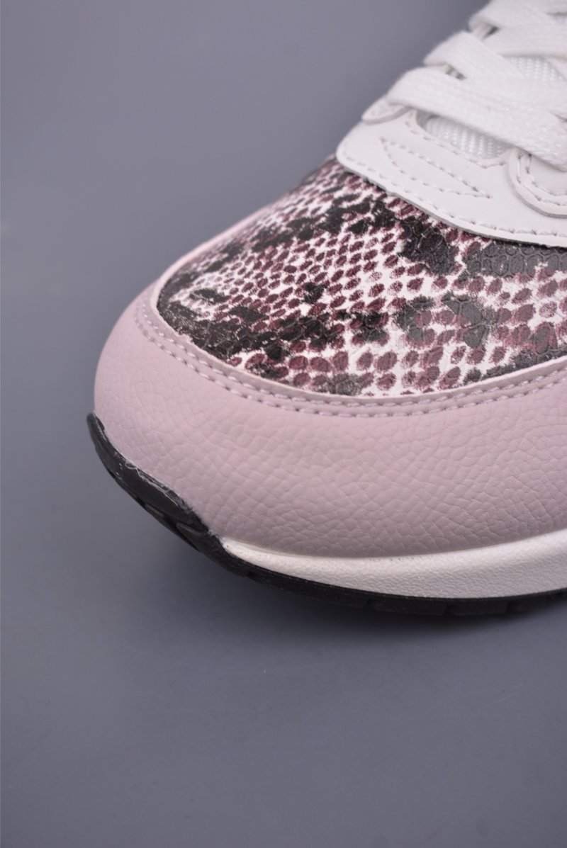 Nike Air Max 1 view