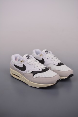 Nike Air Max 1 'White / Grey' view 1