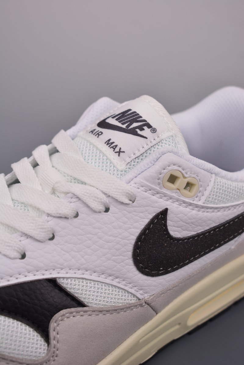 Nike Air Max 1 'White / Grey' view