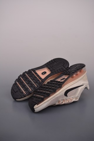 Nike Air Max 2013 view 3
