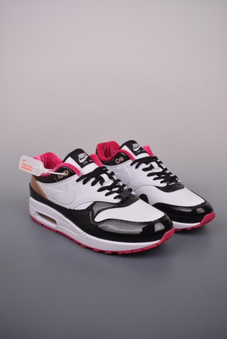 Nike Air Max 1 'Black / Pink Patent' view 1