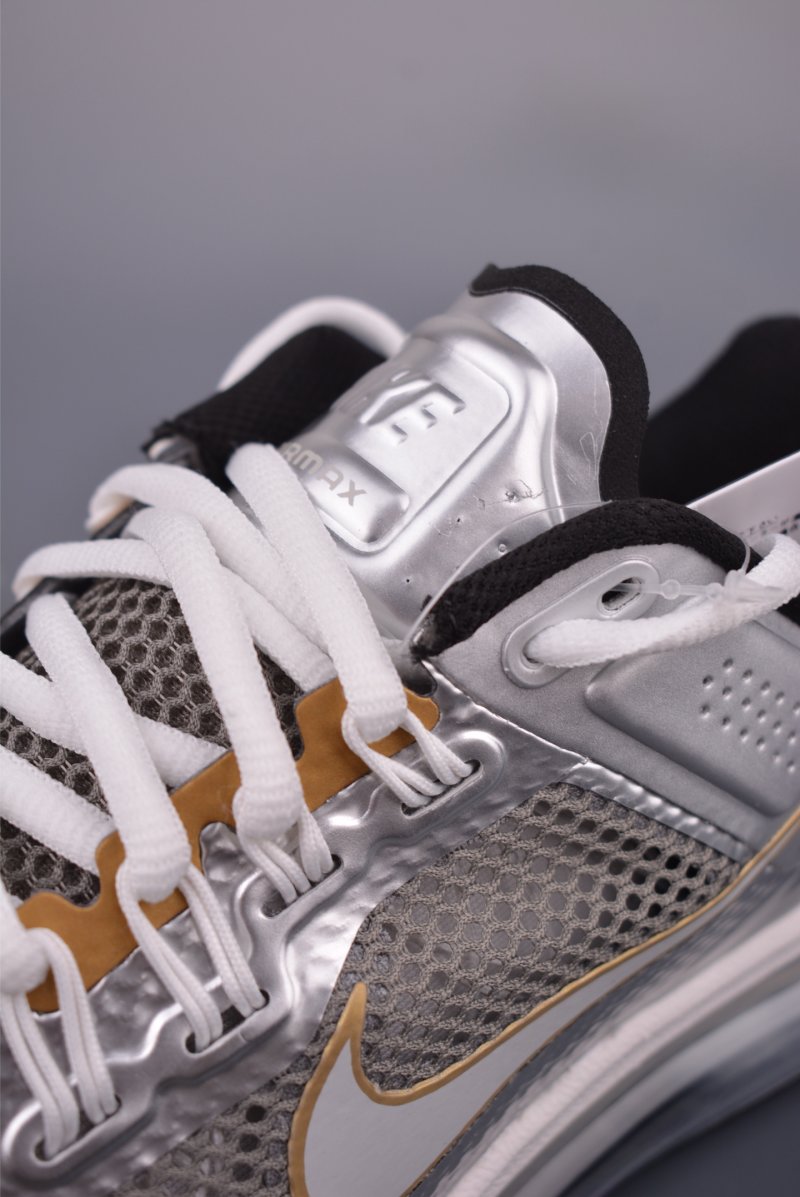 Nike Air Max 2013 view