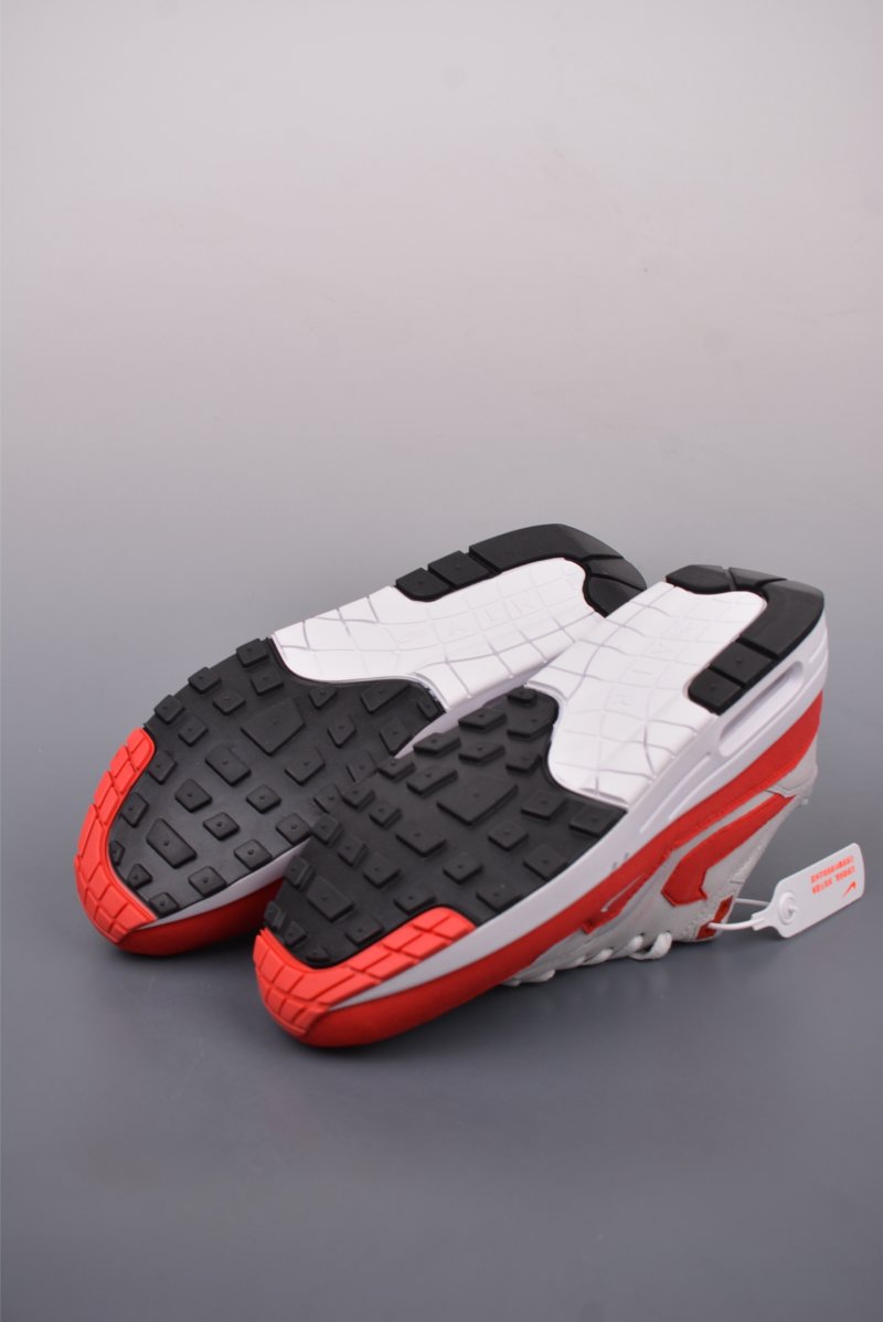 Nike Air Max 1 view