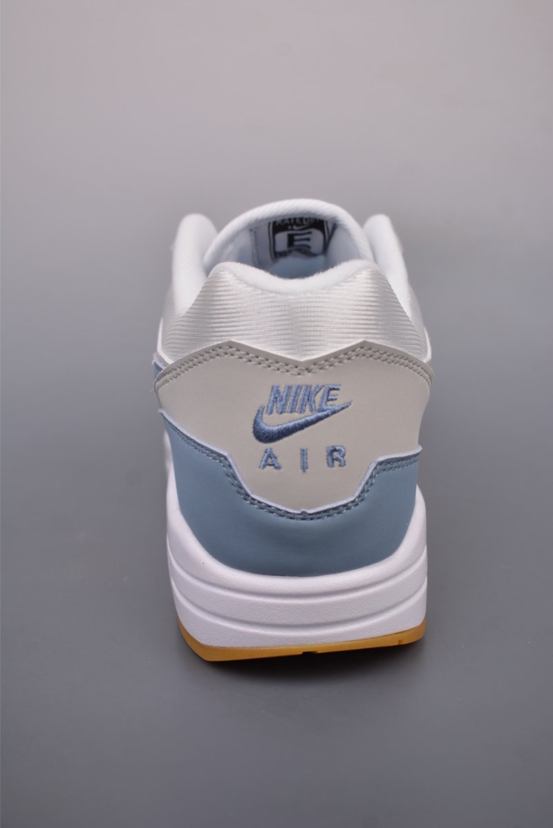 Nike Air Max 1 view