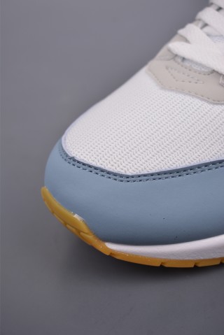 Nike Air Max 1 view 6