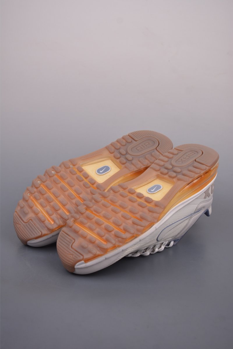Nike Air Max 2013 view