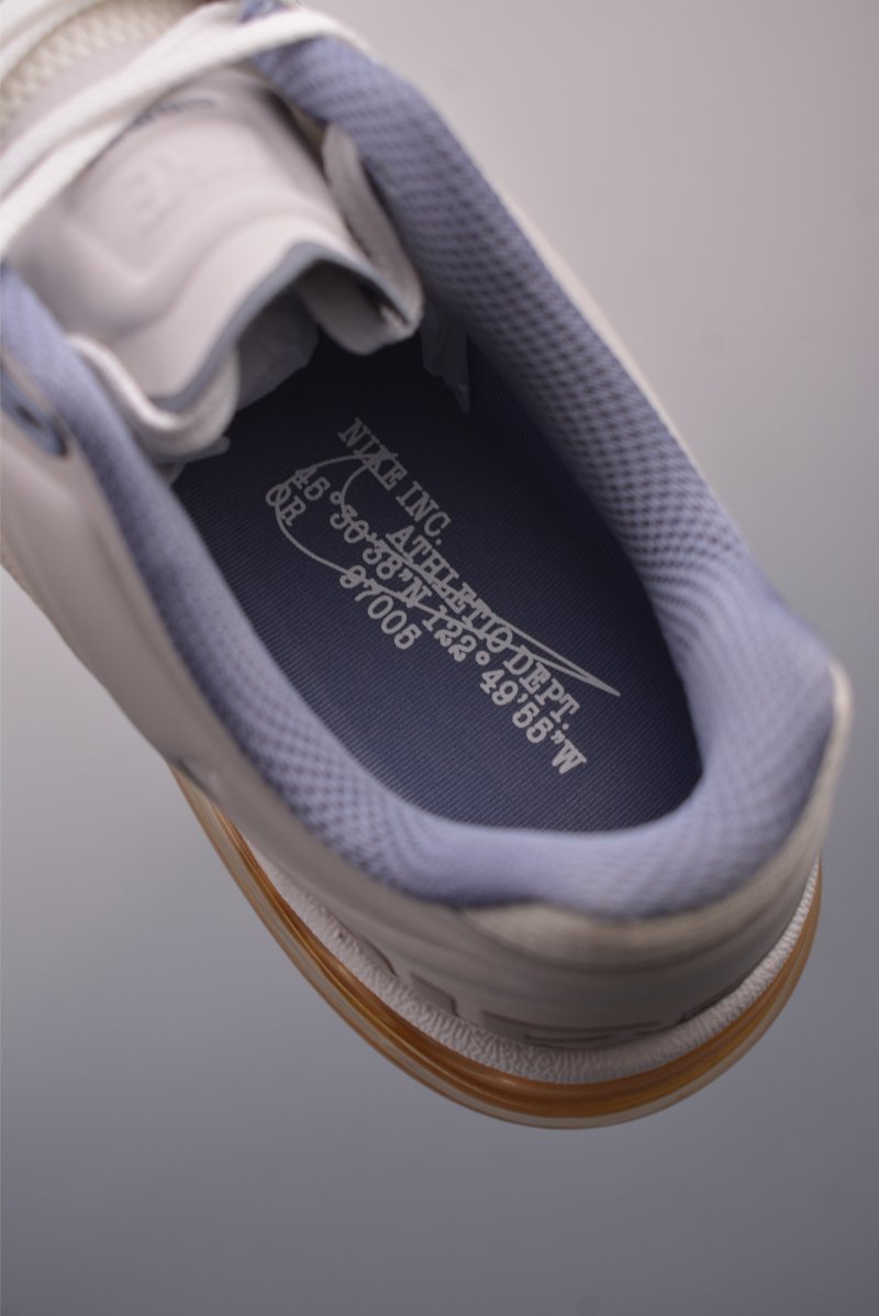 Nike Air Max 2013 view