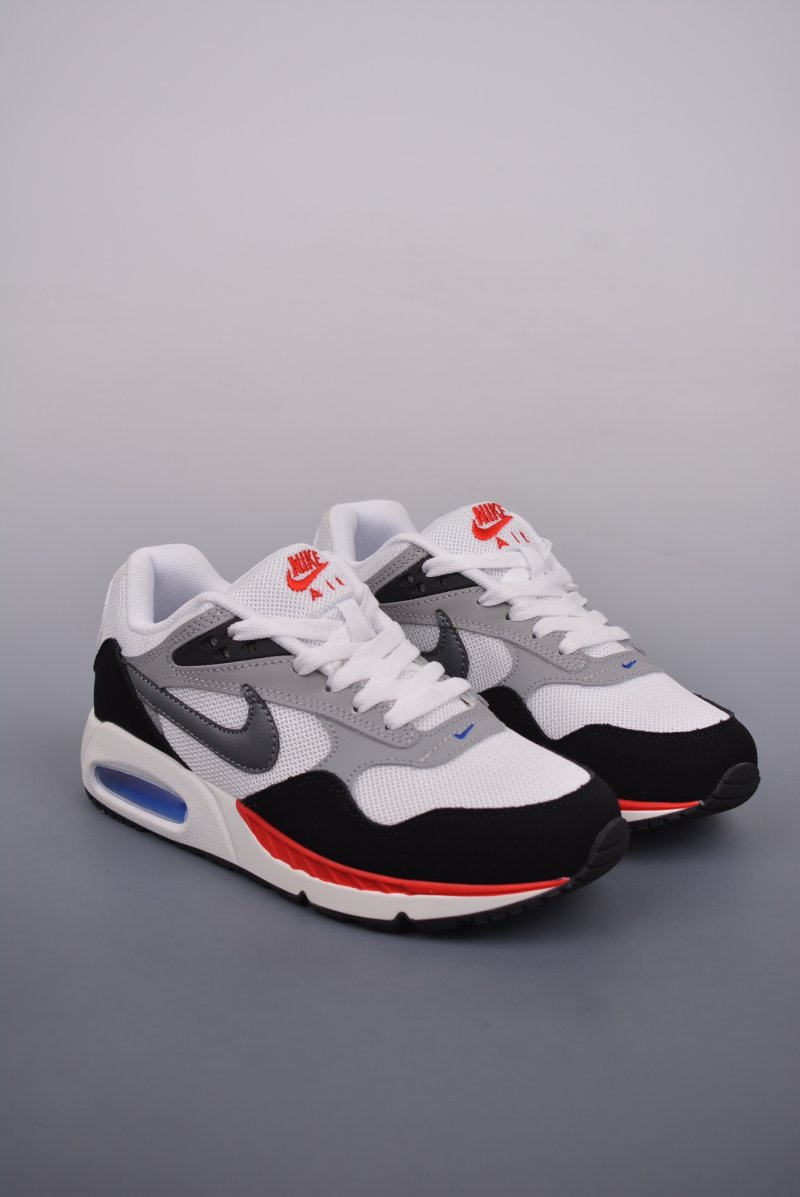 Nike Air Max Ivo