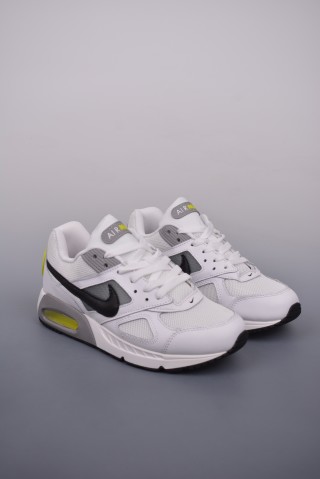 Nike Air Max Ivo view 10