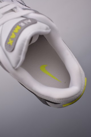 Nike Air Max Ivo view 18