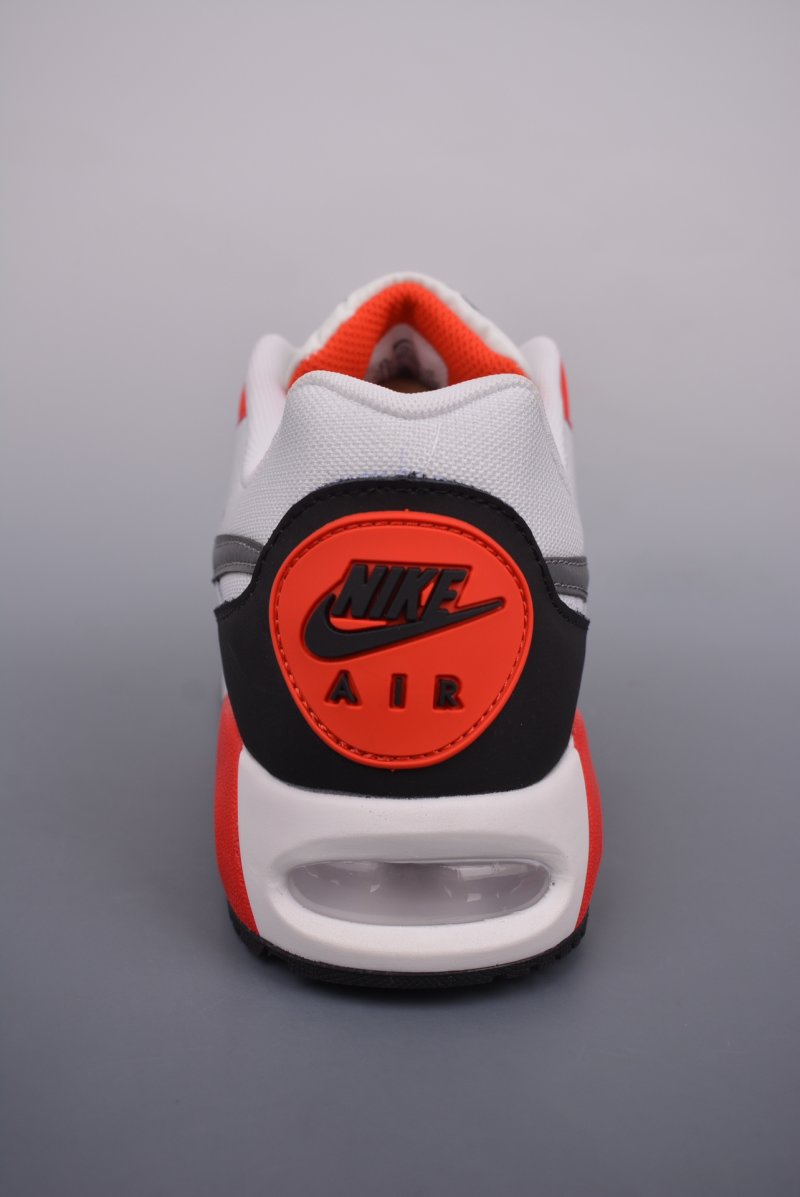 Nike Air Max Ivo view